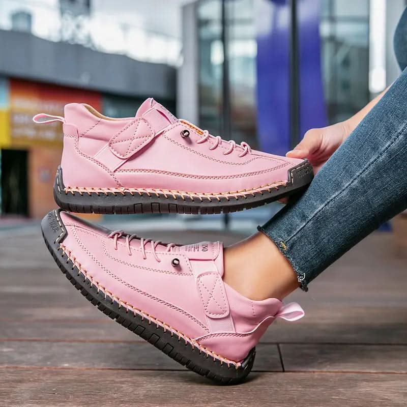 Mia Sneakers